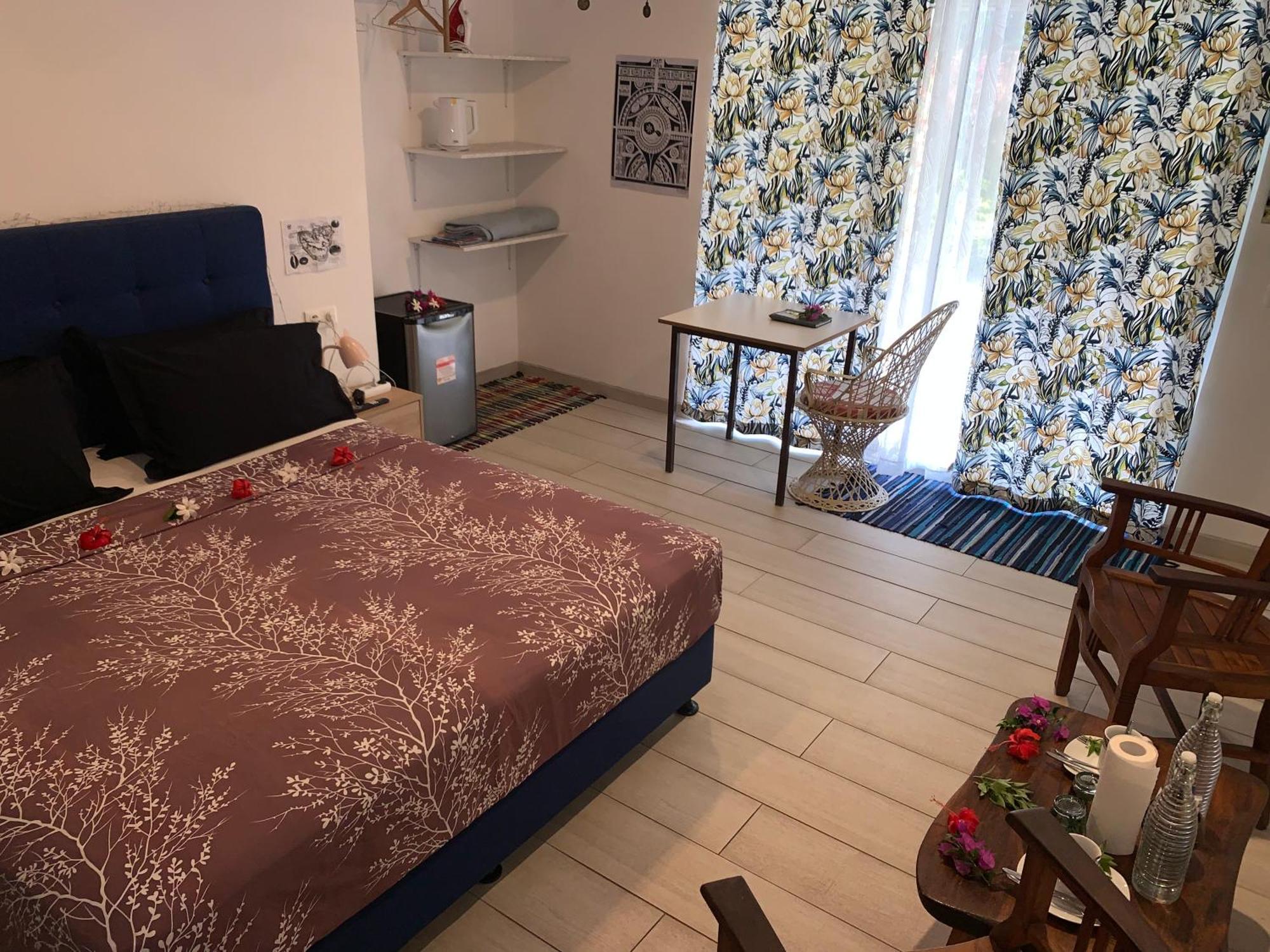 A Tomo Mai Homestay, Close To Airport, Private Bathroom Free Parking And Wifi With High Connection And Breakfast Optional Faaa Exterior foto